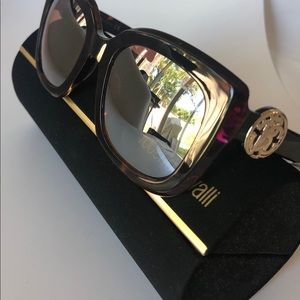 Roberto Cavalli women sunglasses